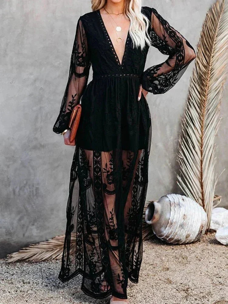 Elegant and Flowing Dress with Lace Design for Women